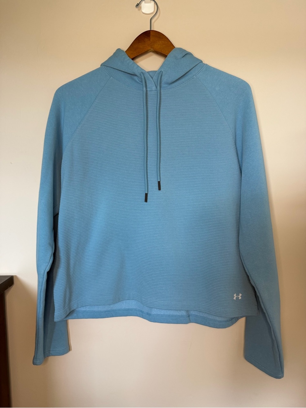 Under Armour Sky Blue Lightweight Hooded Pullover